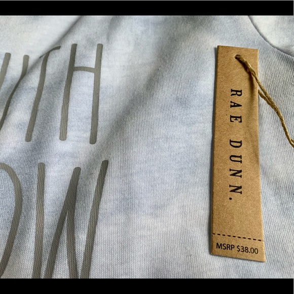 NWT Rae Dunn ‘Go With The Flow’ T-shirt M - Picture 4 of 4